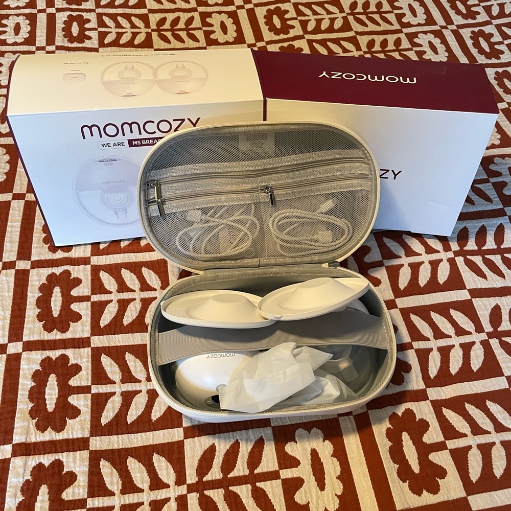 Momcozy Double Electric Breast Pump in Gray